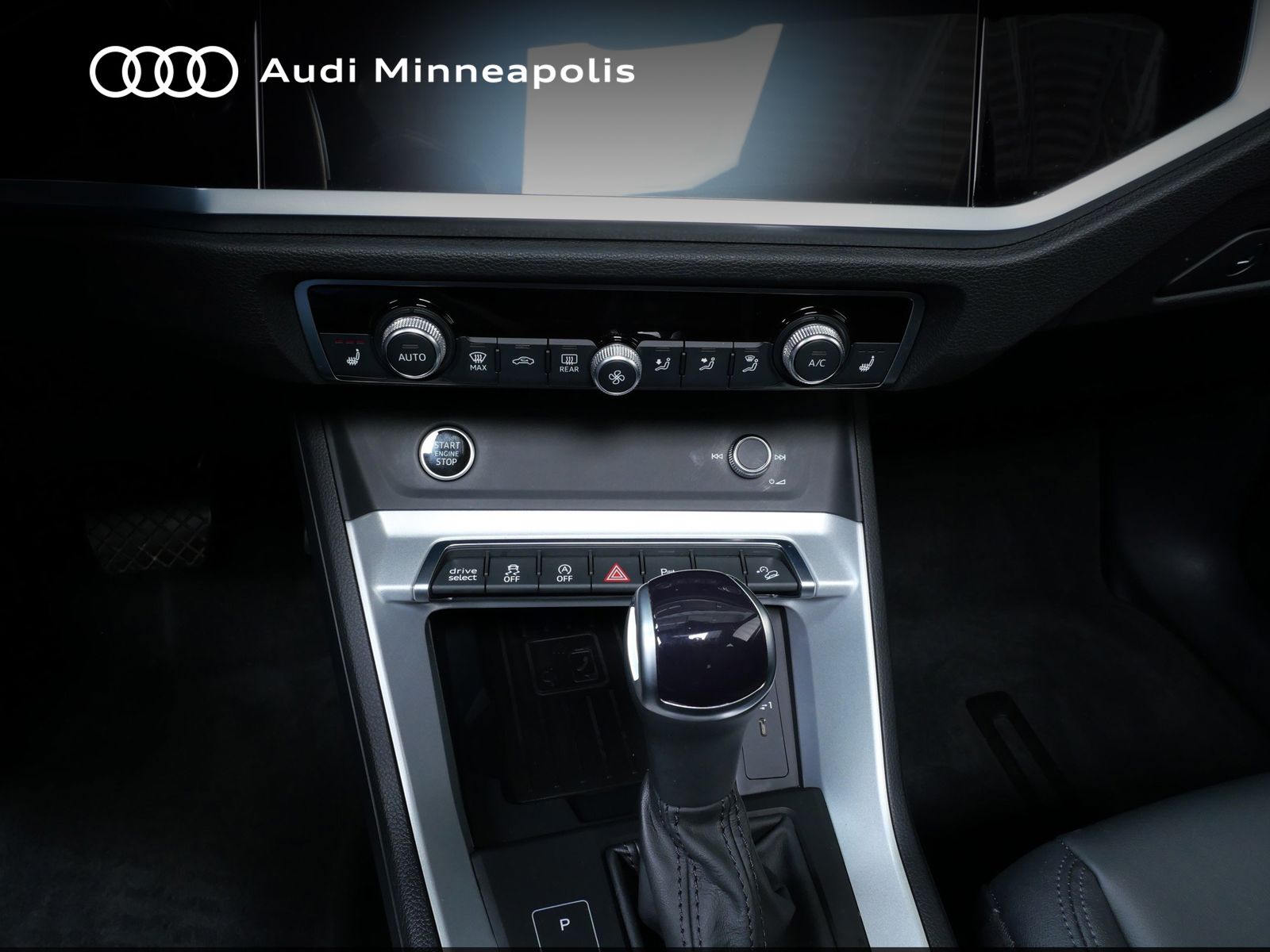 Thumbnail: 2023 Audi Q3 - 28