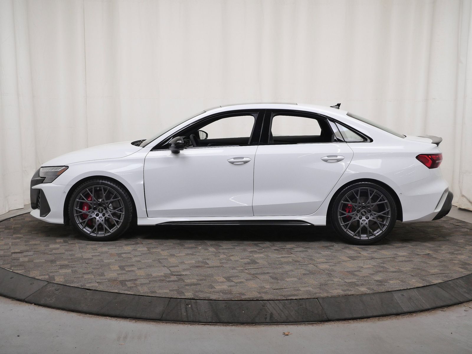 Thumbnail: 2026 Audi RS 3 - 3