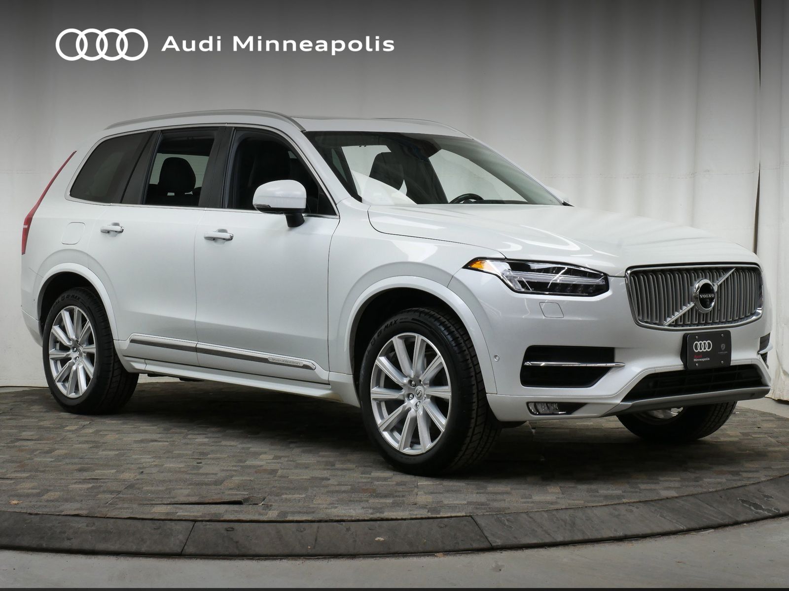 Thumbnail: 2018 Volvo XC90 - 9