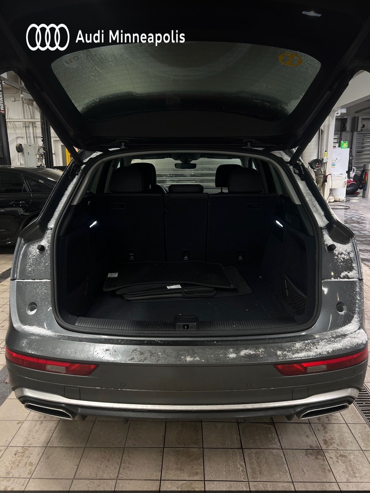 Thumbnail: 2023 Audi Q5 - 14