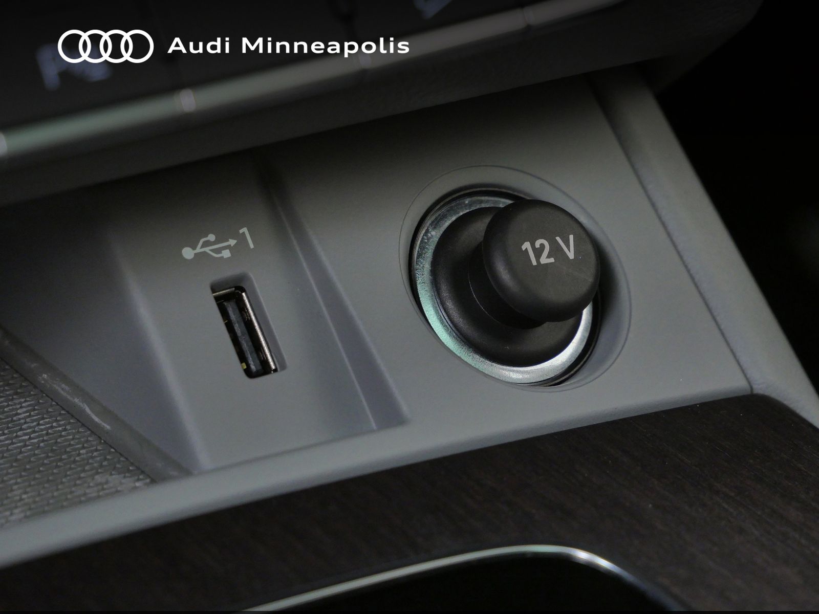 Thumbnail: 2023 Audi Q5 - 30