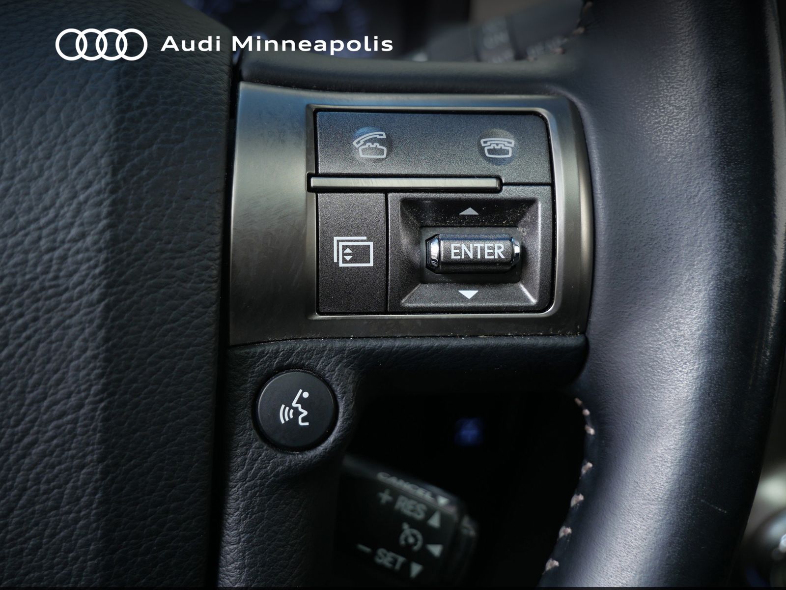 Thumbnail: 2015 Lexus GX - 27