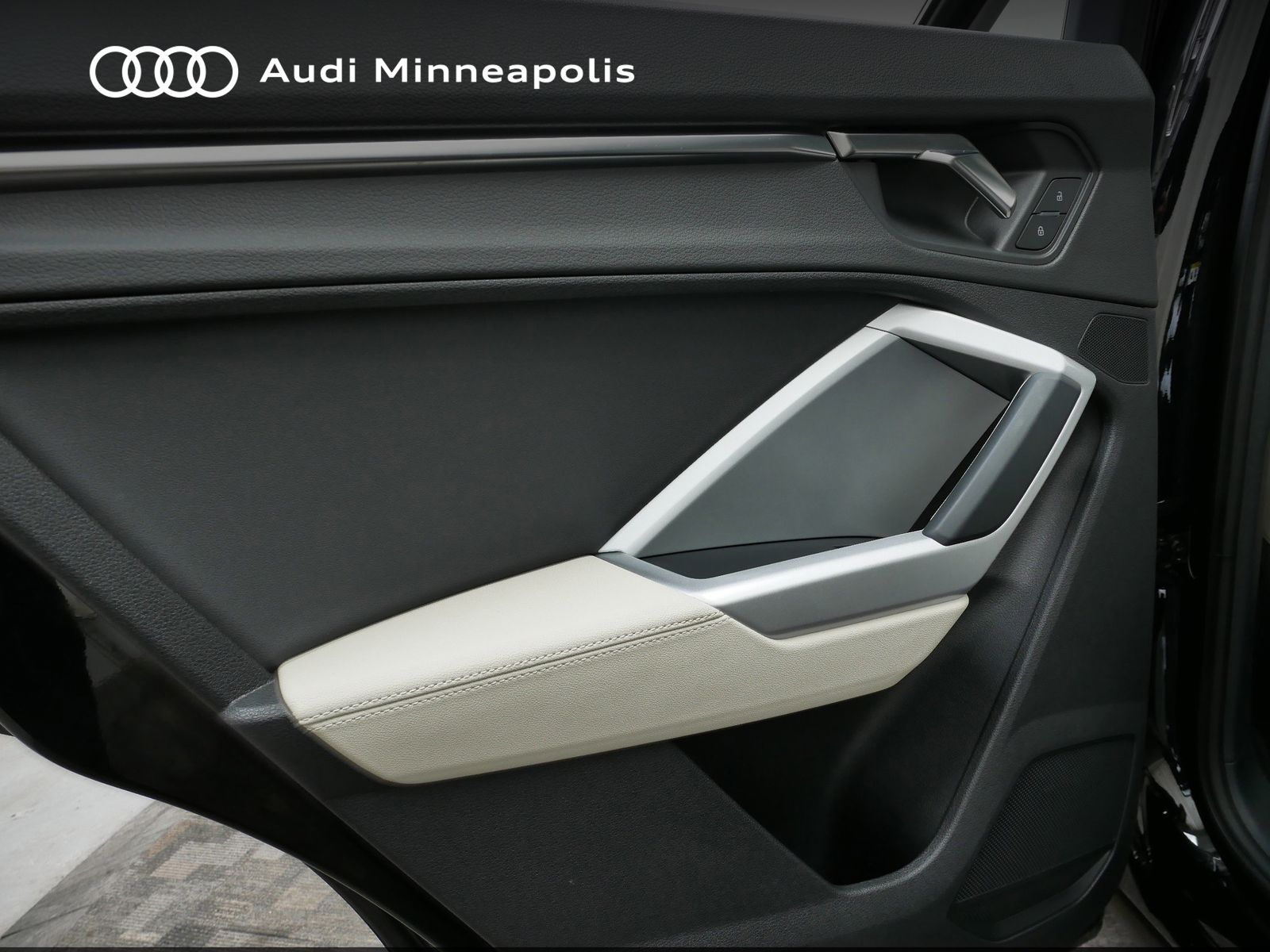 Thumbnail: 2022 Audi Q3 - 16
