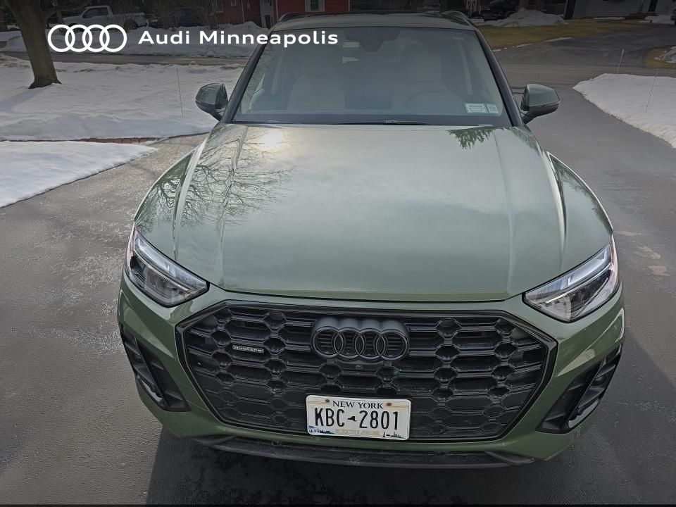 Thumbnail: 2023 Audi Q5 - 3