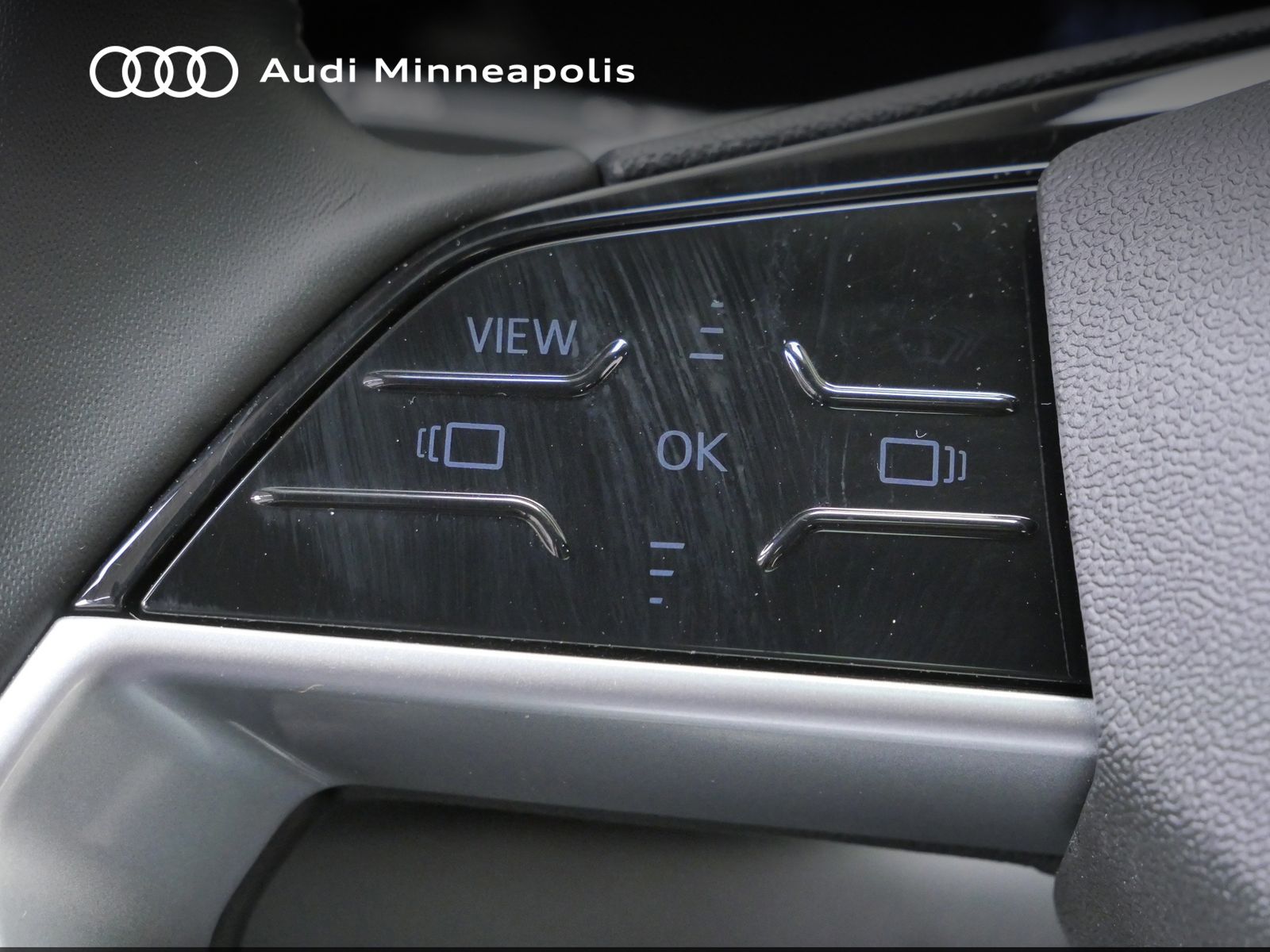 Thumbnail: 2025 Audi Q5 - 20