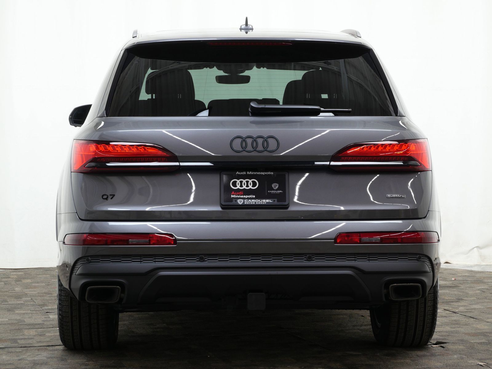 Thumbnail: 2026 Audi Q7 - 5