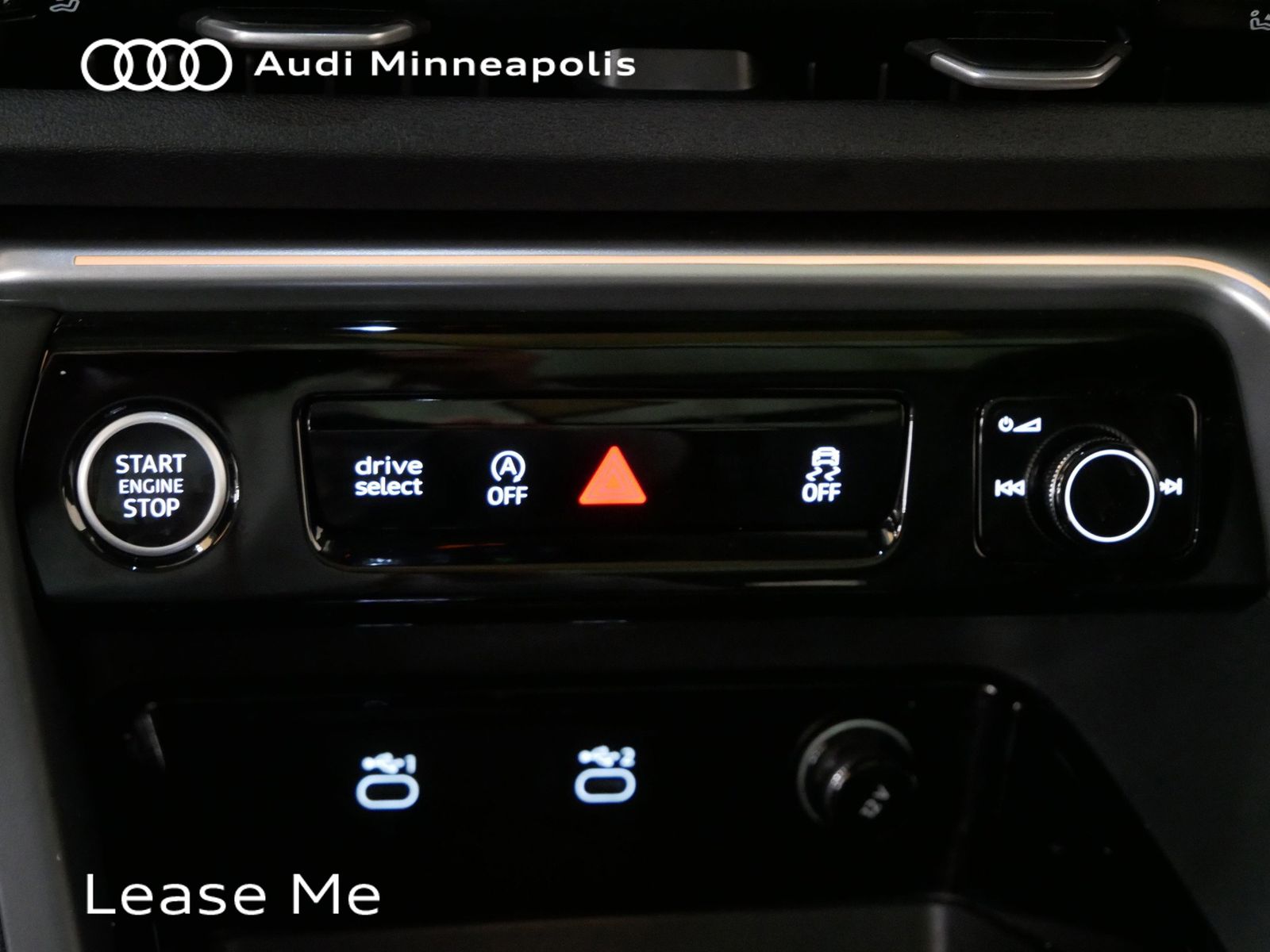 Thumbnail: 2025 Audi Q5 - 25