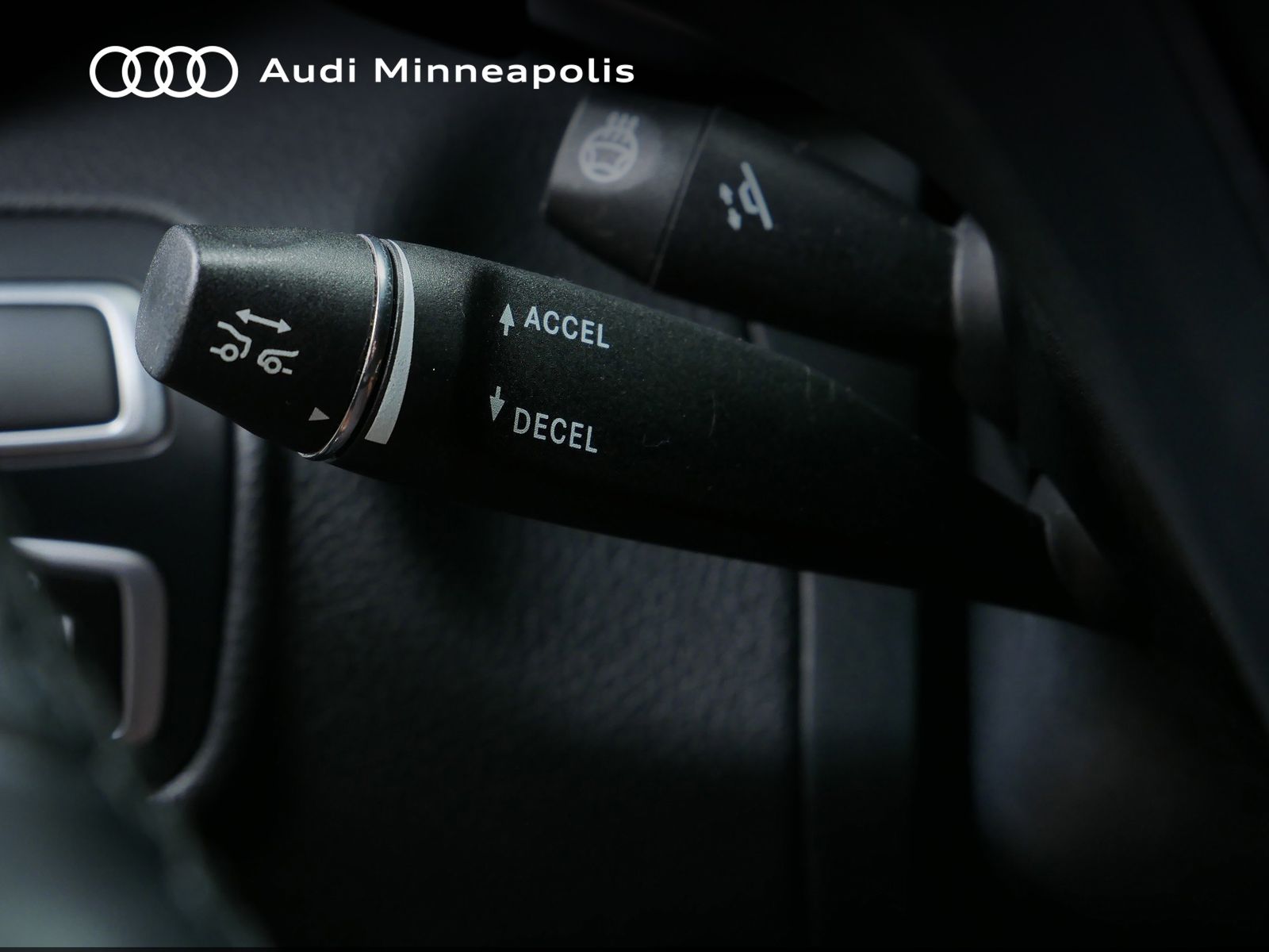 Thumbnail: 2019 Mercedes-Benz GLC - 20