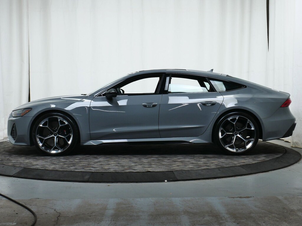 New 2026 Audi RS 7 4.0T performance Hatchback