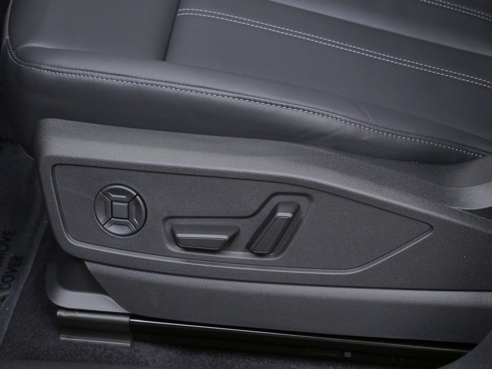 Thumbnail: 2026 Audi Q5 - 11