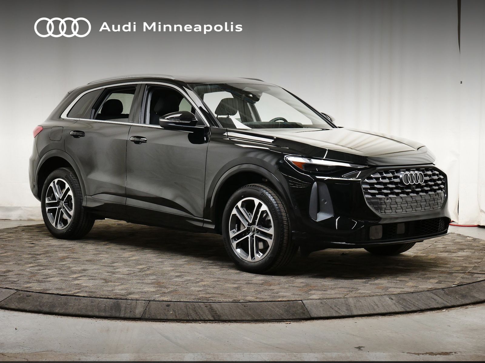 Thumbnail: 2025 Audi Q5 - 10