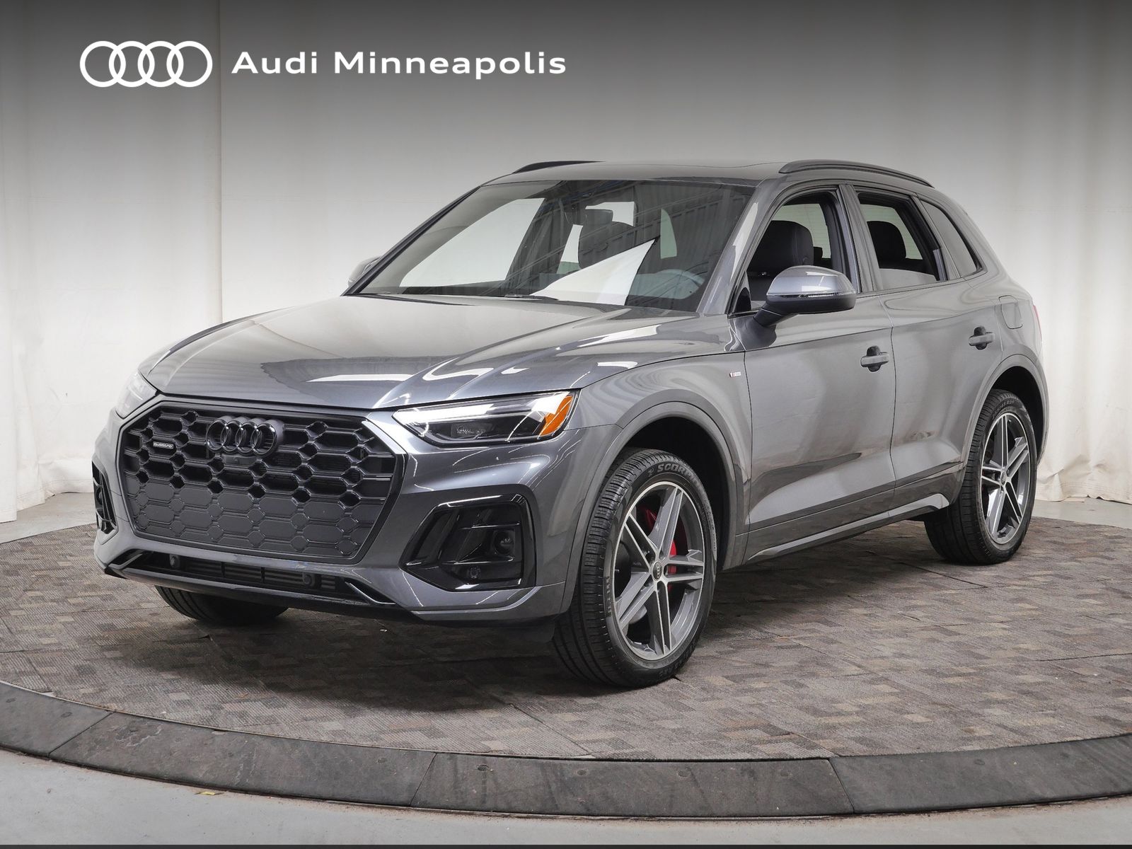Thumbnail: 2025 Audi Q5 - 1