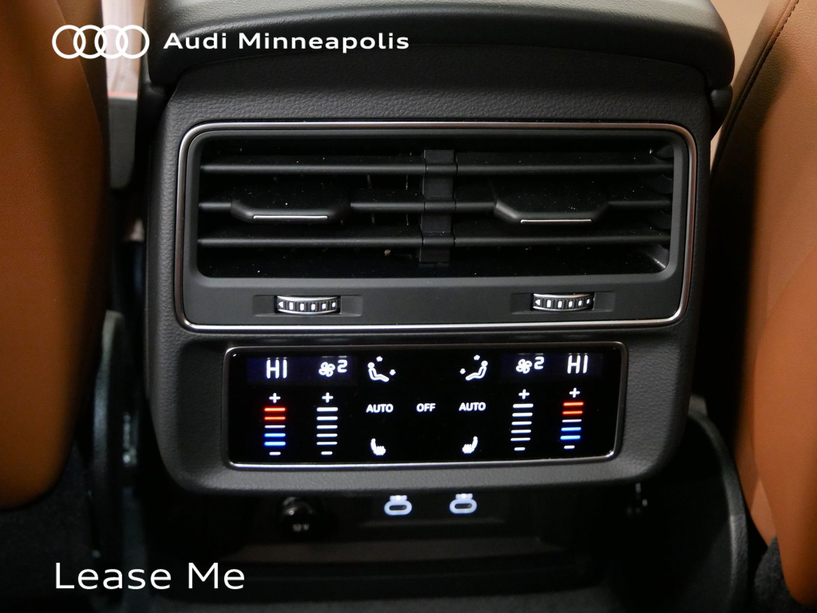 Thumbnail: 2026 Audi Q8 - 17