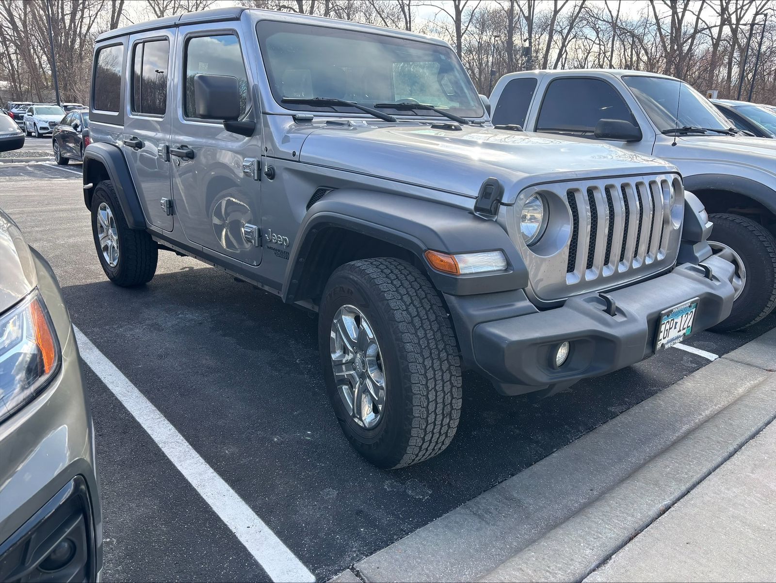 Thumbnail: 2019 Jeep Wrangler - 3