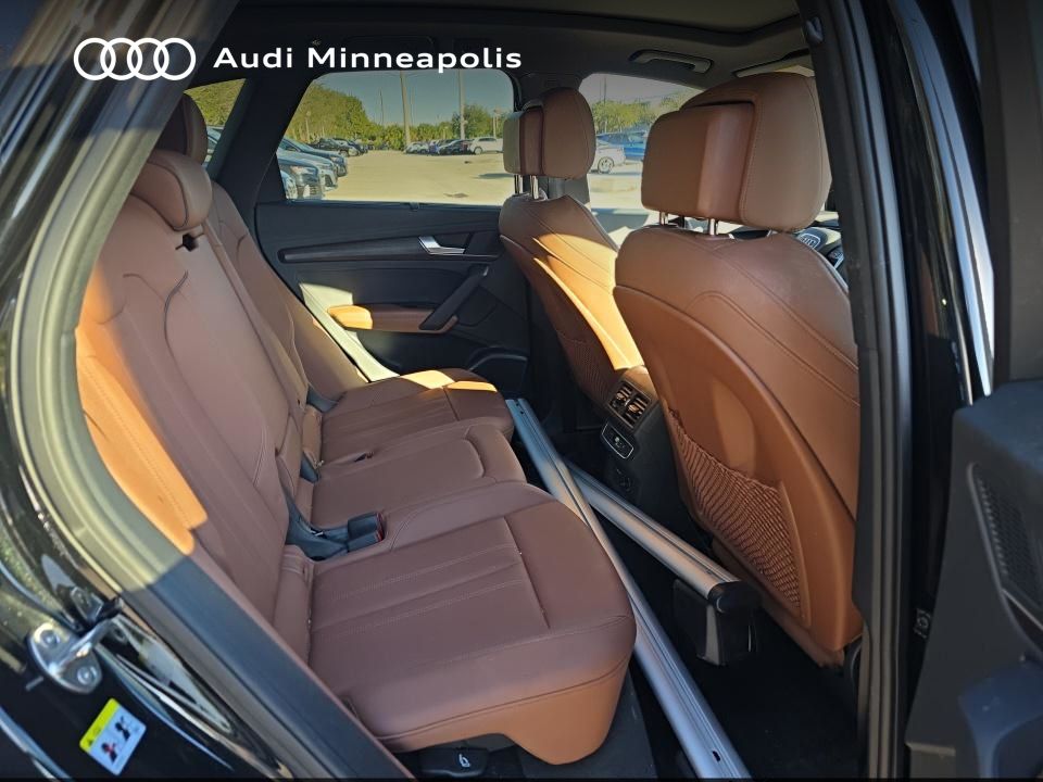 Thumbnail: 2023 Audi Q5 - 15