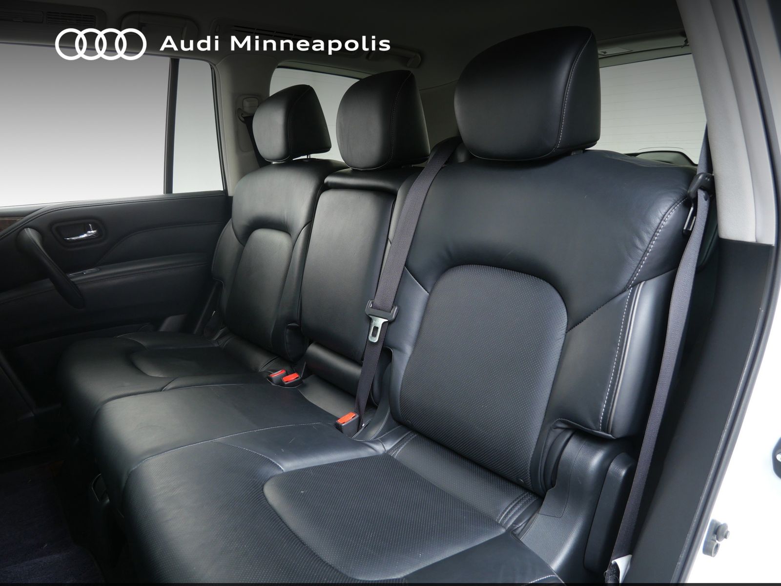 Thumbnail: 2018 INFINITI QX80 - 16