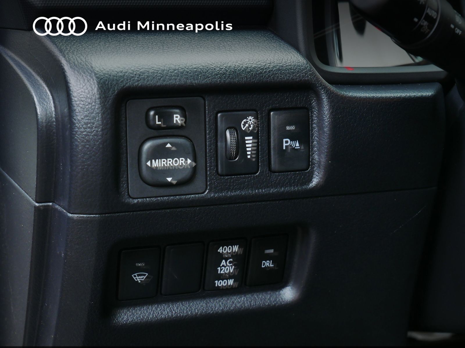 Thumbnail: 2019 Toyota 4Runner - 19