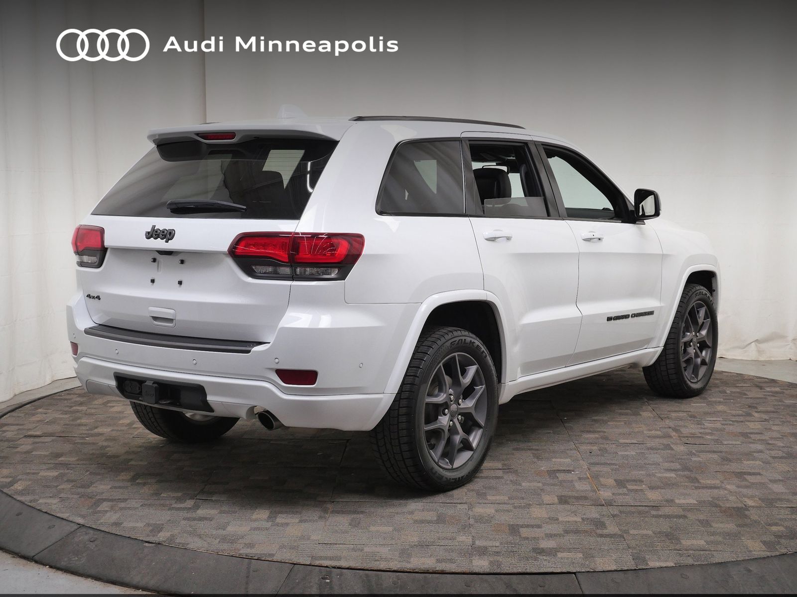 Thumbnail: 2021 Jeep Grand Cherokee - 7