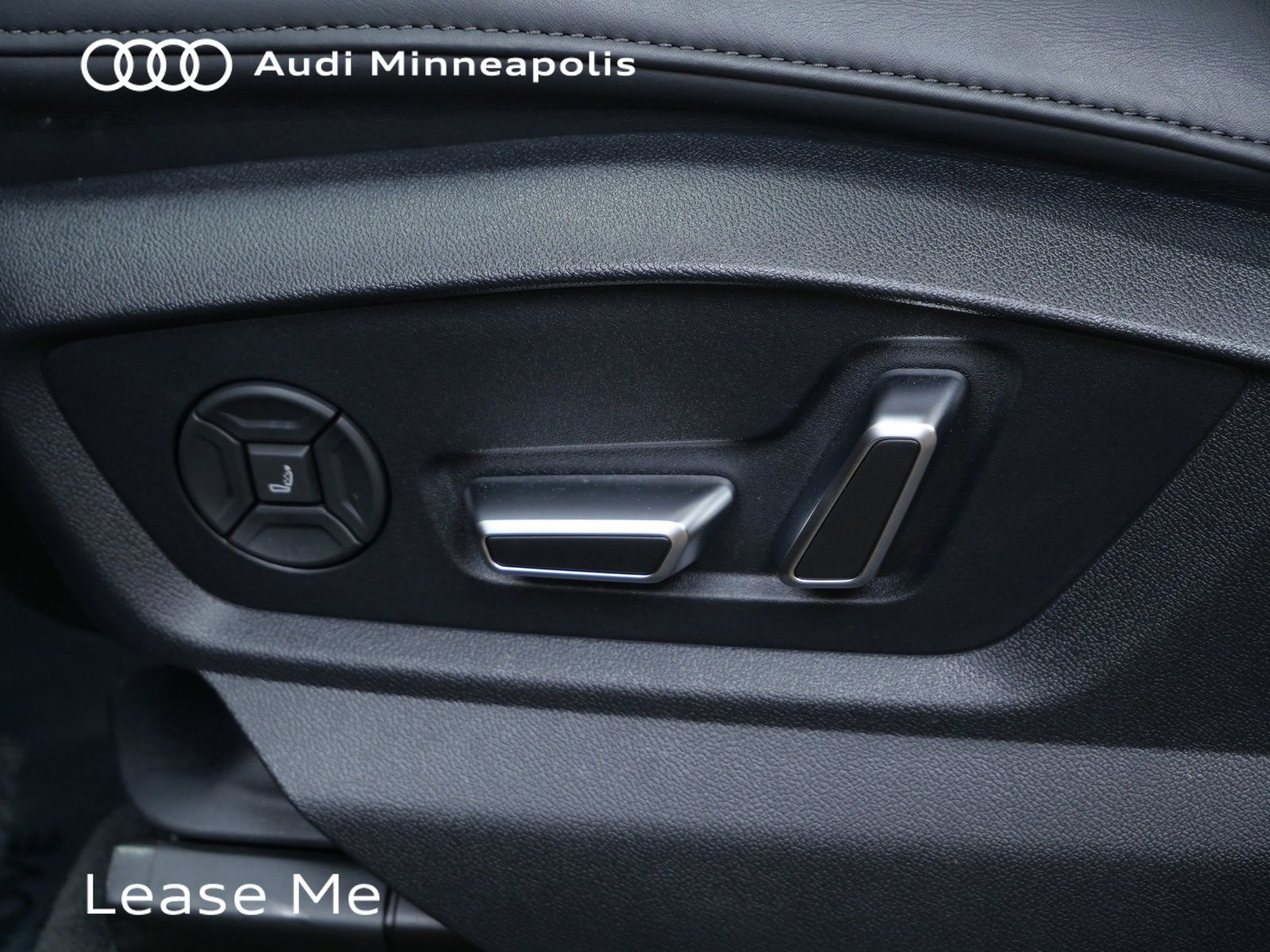 Thumbnail: 2025 Audi Q7 - 13