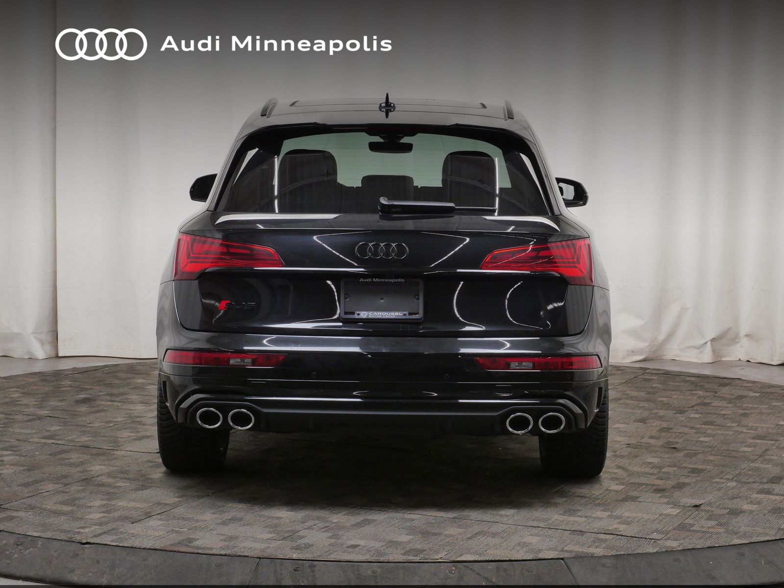 Thumbnail: 2023 Audi SQ5 - 7
