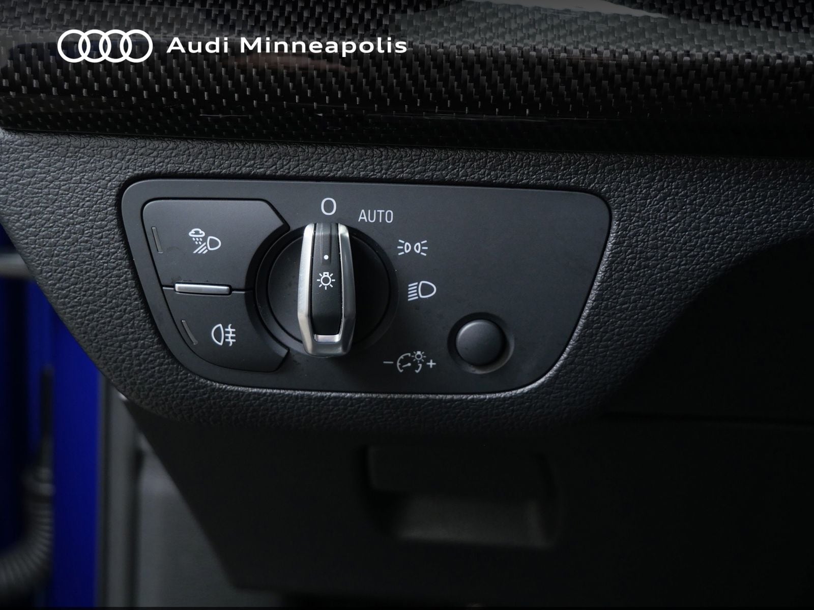 Thumbnail: 2023 Audi SQ5 - 19