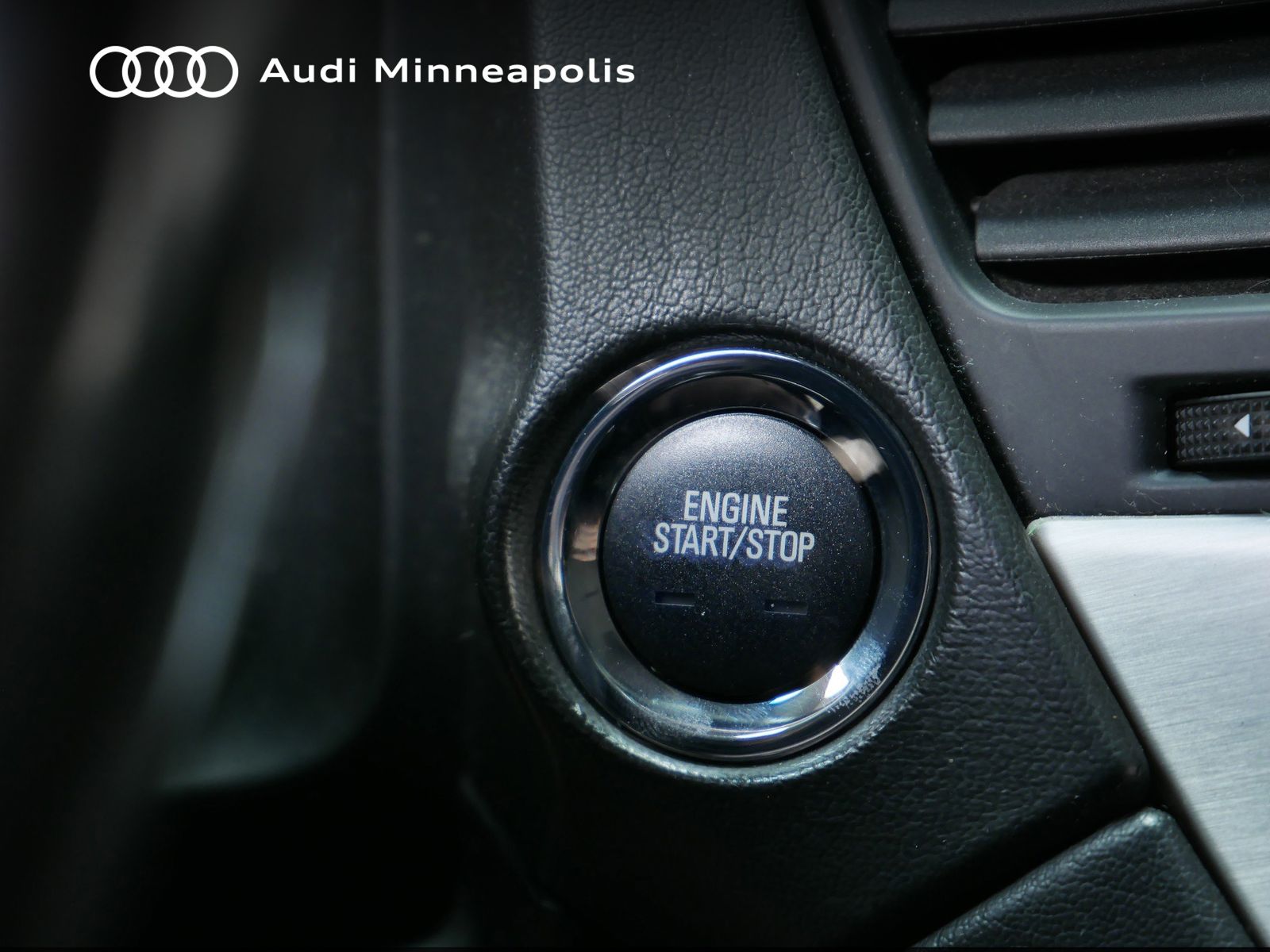 Thumbnail: 2018 GMC Yukon - 25