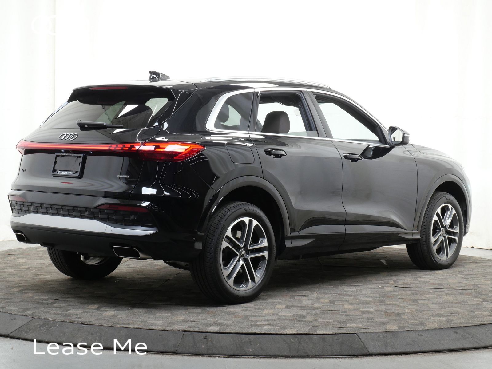 Thumbnail: 2025 Audi Q5 - 6