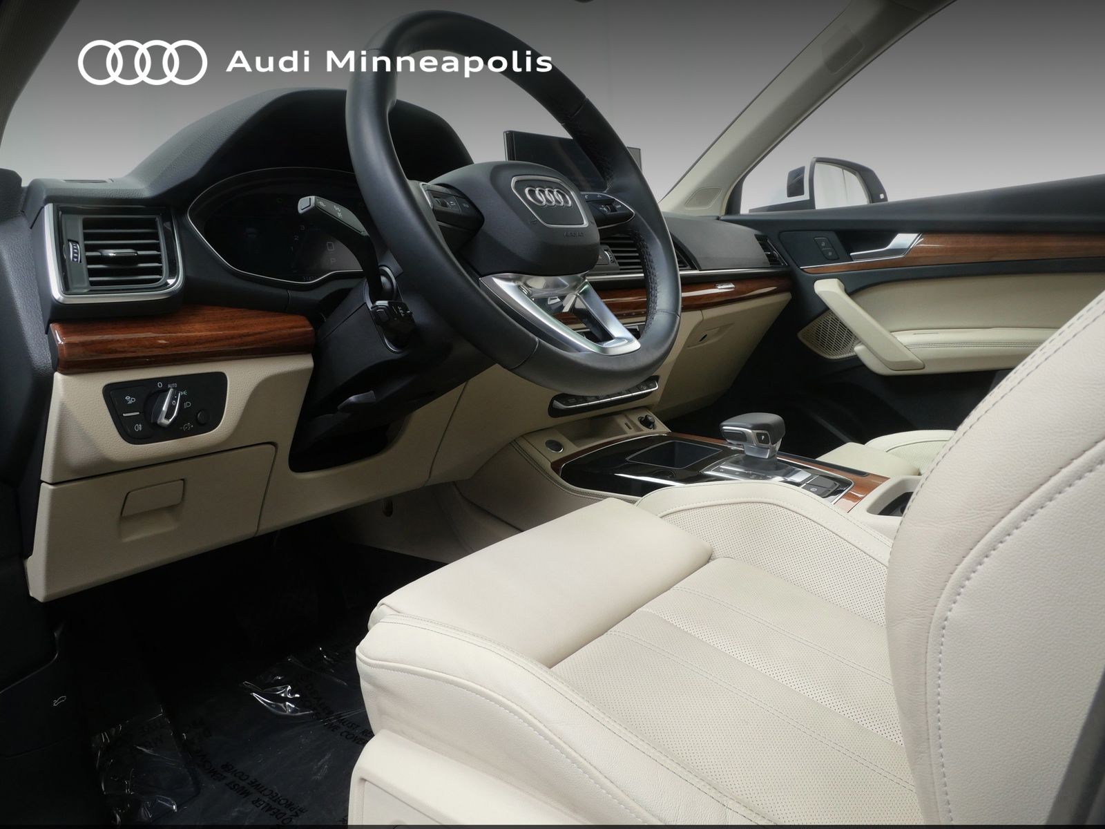 Thumbnail: 2023 Audi Q5 - 2