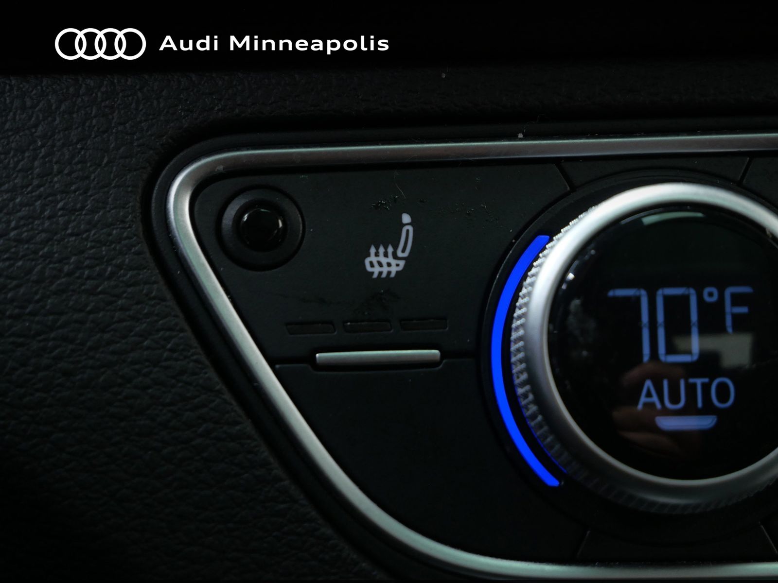 Thumbnail: 2023 Audi Q5 - 28