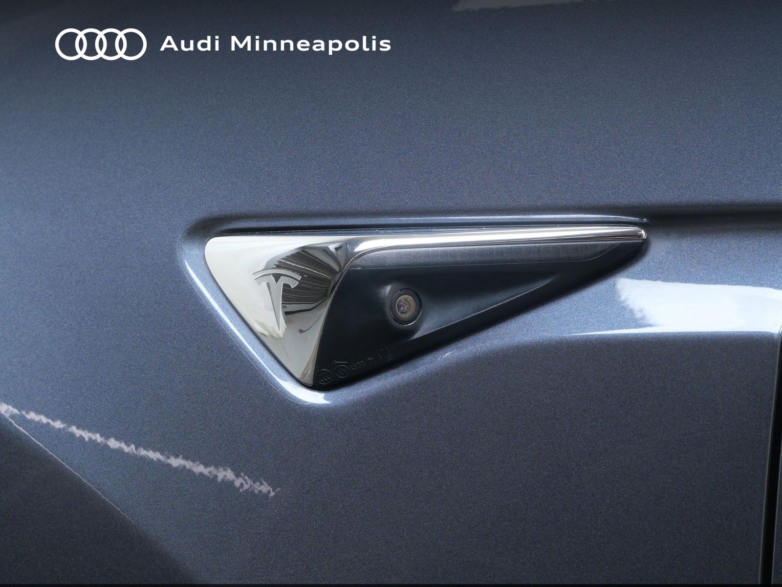 Thumbnail: 2020 Tesla Model X - 12