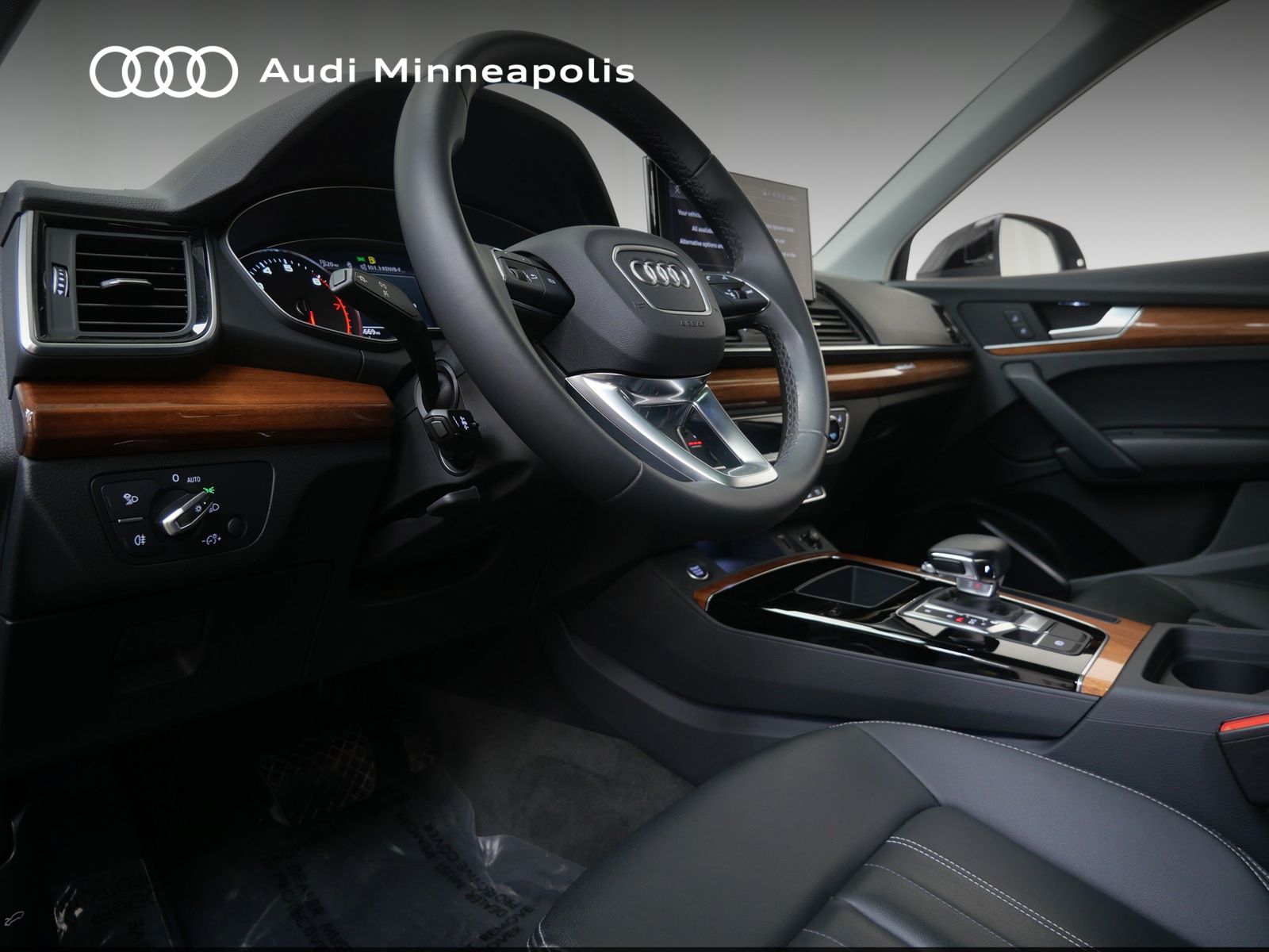 Thumbnail: 2023 Audi Q5 - 2