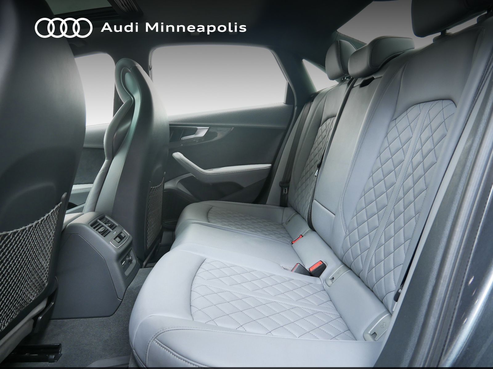 Thumbnail: 2022 Audi S4 - 15