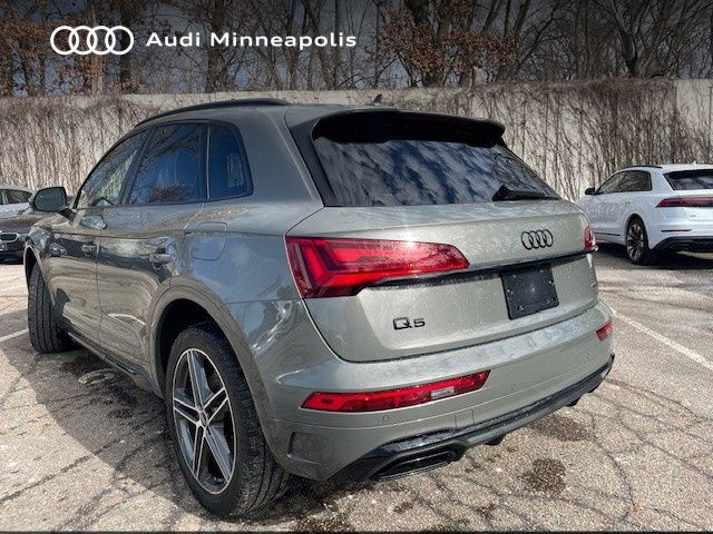 Thumbnail: 2023 Audi Q5 - 4