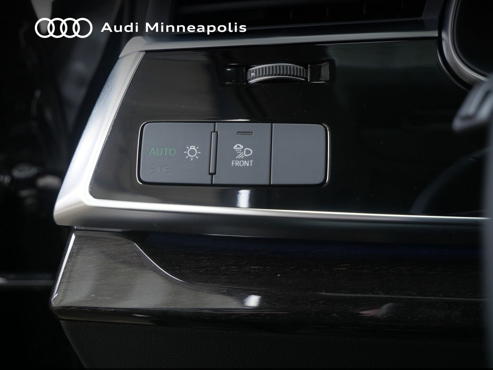 Thumbnail: 2023 Audi Q7 - 19