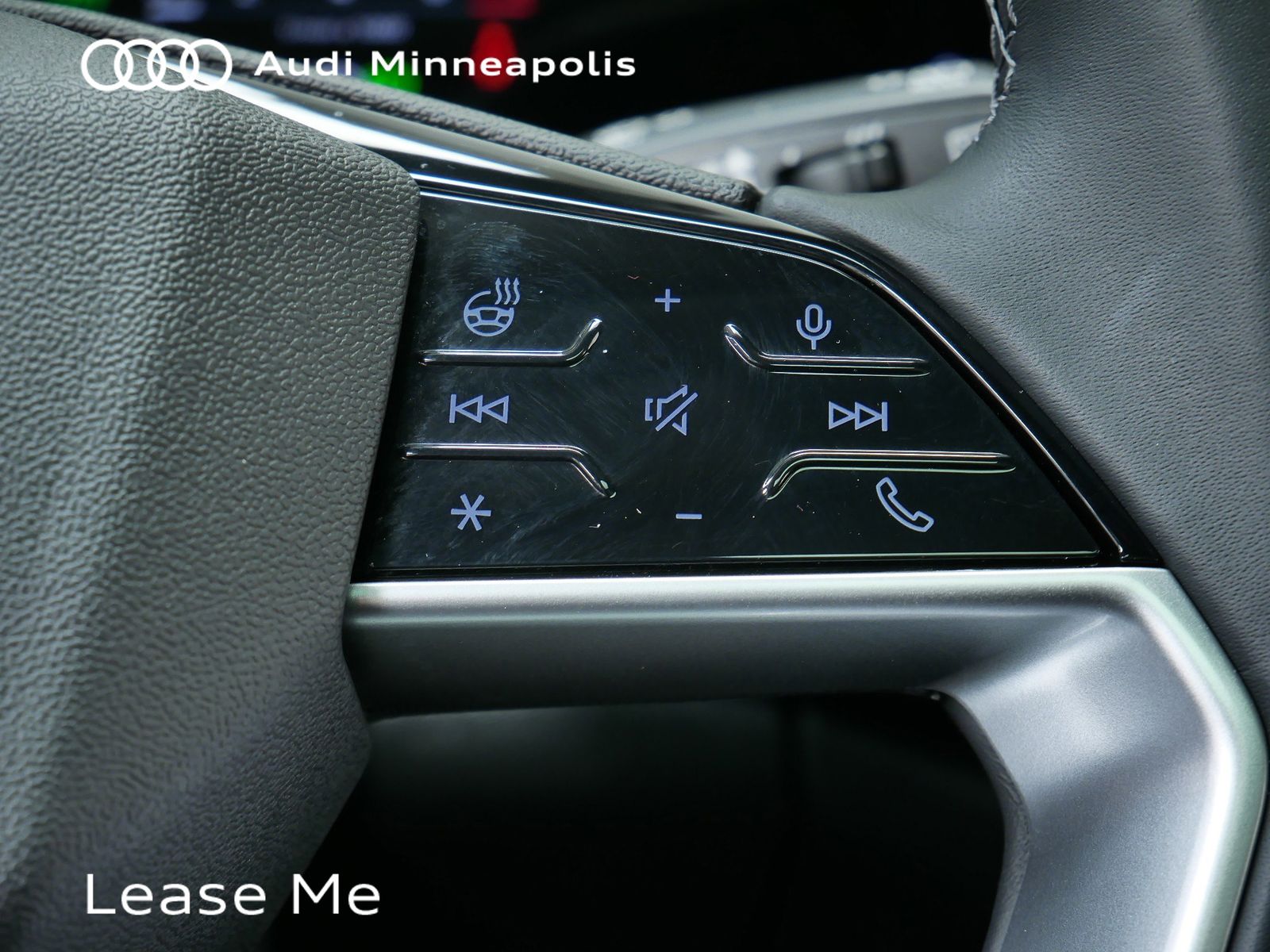 Thumbnail: 2025 Audi Q5 - 25