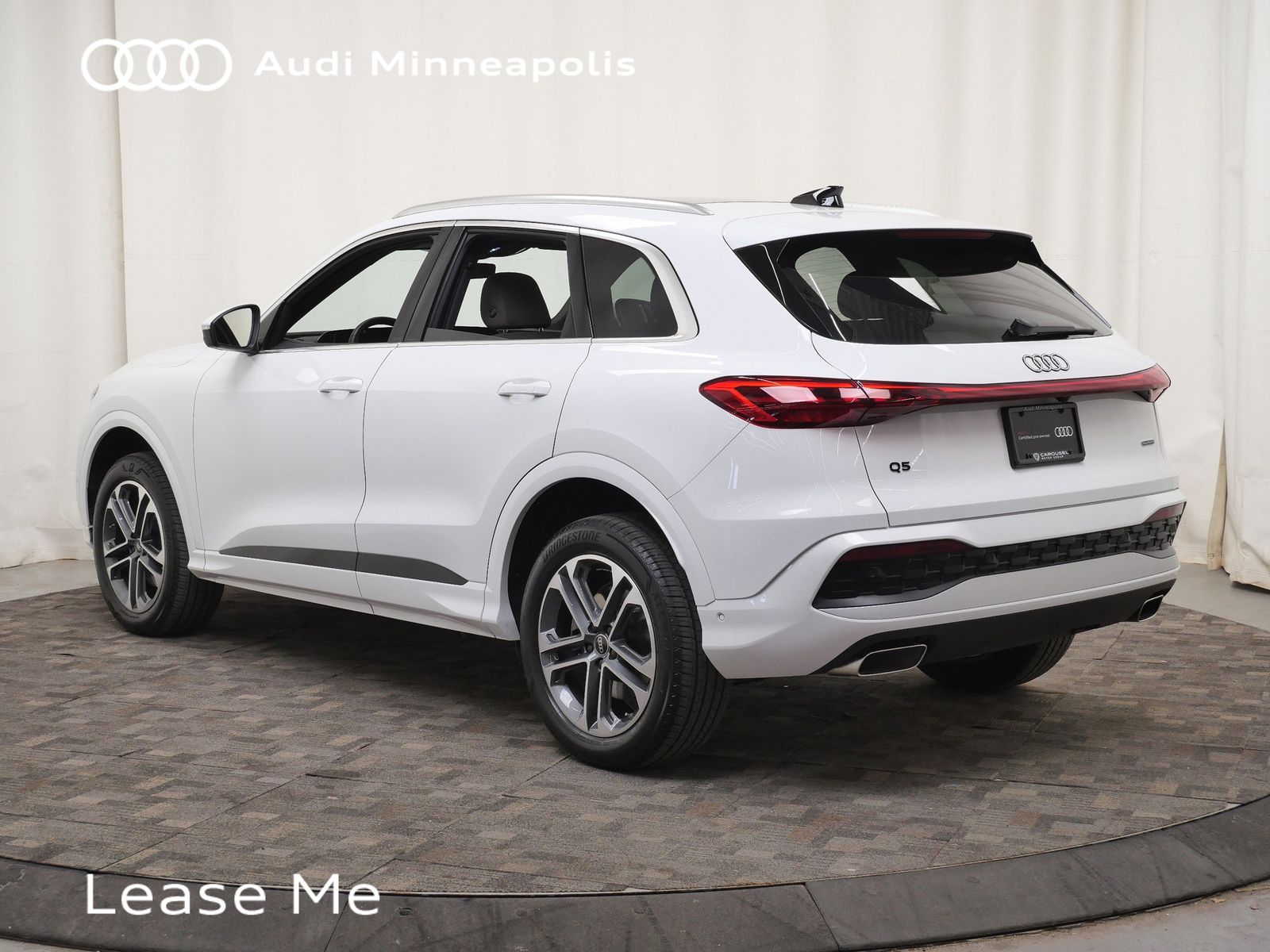Thumbnail: 2025 Audi Q5 - 4
