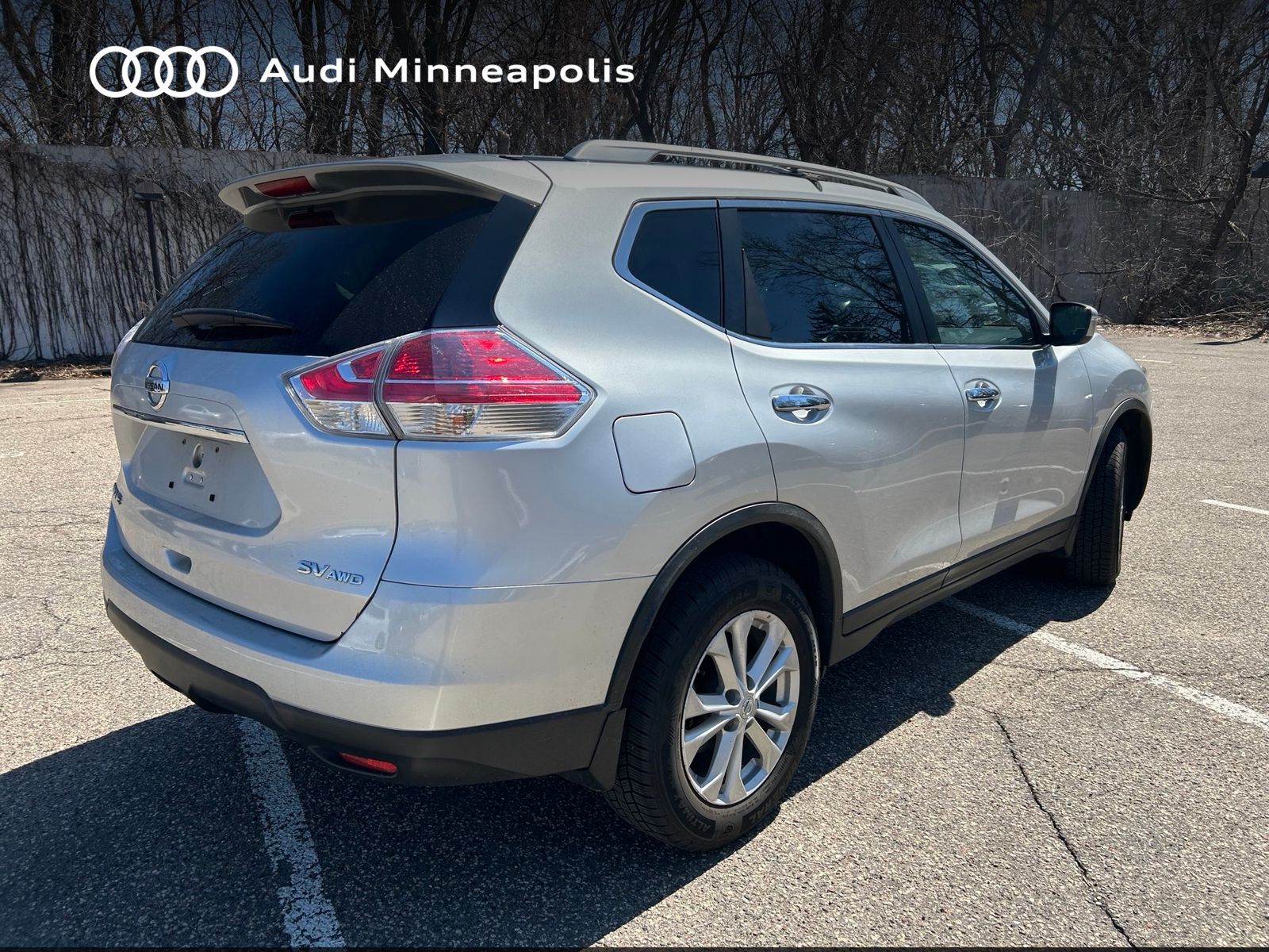 Thumbnail: 2015 Nissan Rogue - 9