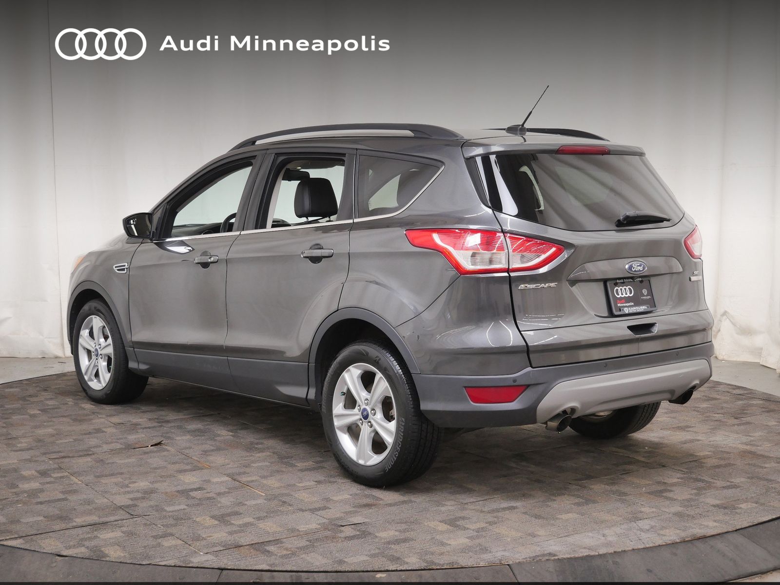 Thumbnail: 2016 Ford Escape - 4
