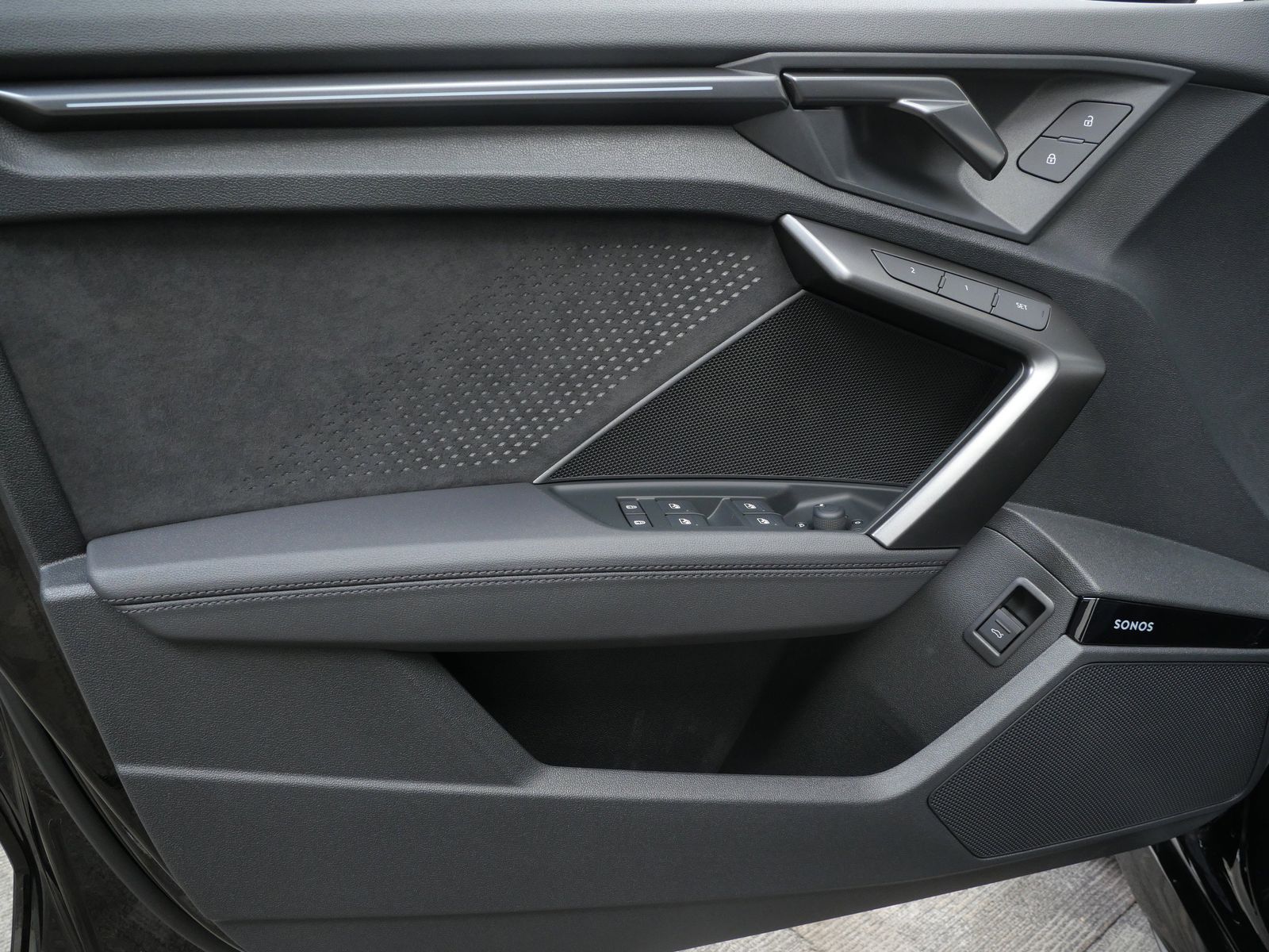 Thumbnail: 2026 Audi RS 3 - 10