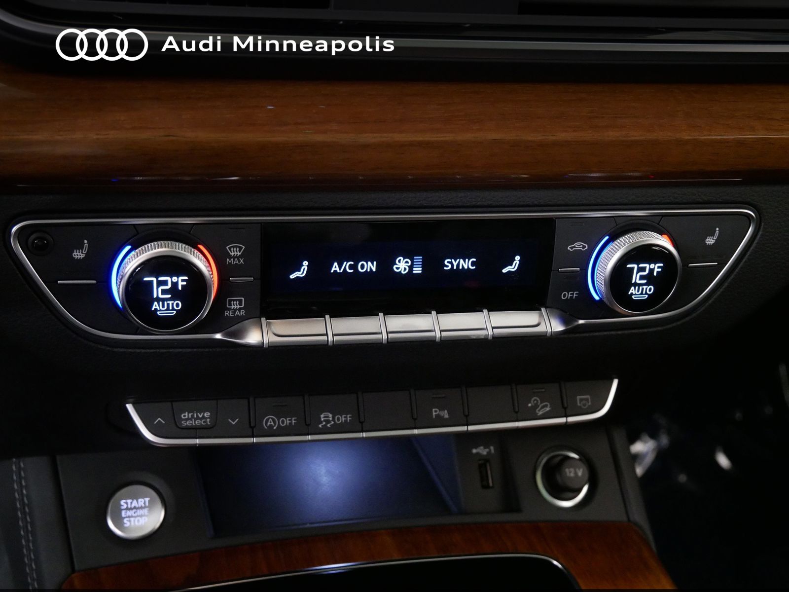 Thumbnail: 2023 Audi Q5 - 31