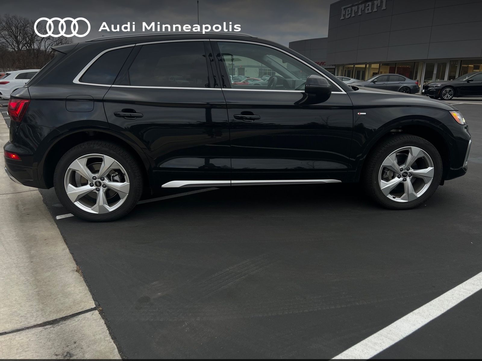 Thumbnail: 2025 Audi Q5 - 9