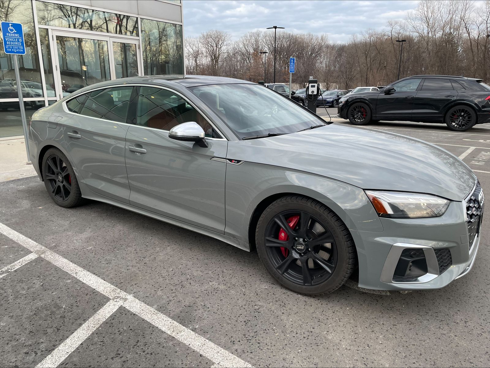 Thumbnail: 2020 Audi S5 - 1