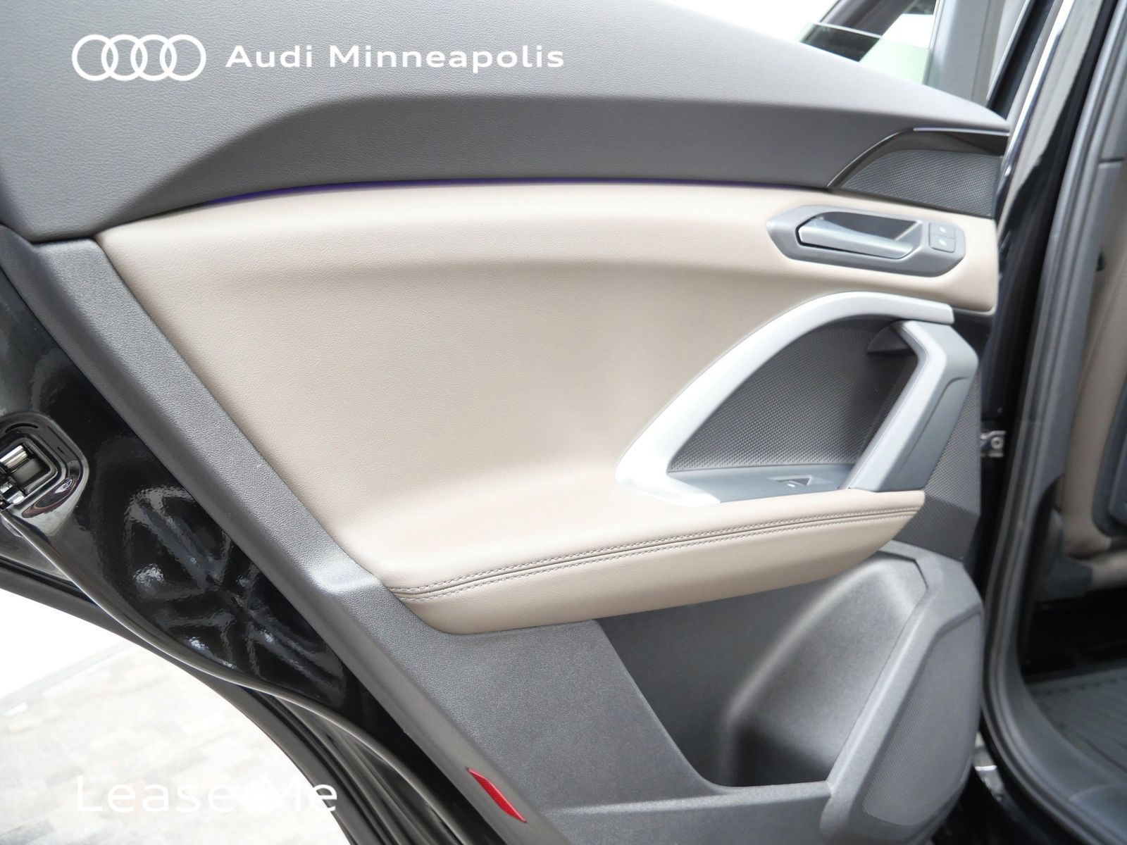 Thumbnail: 2025 Audi Q5 - 15