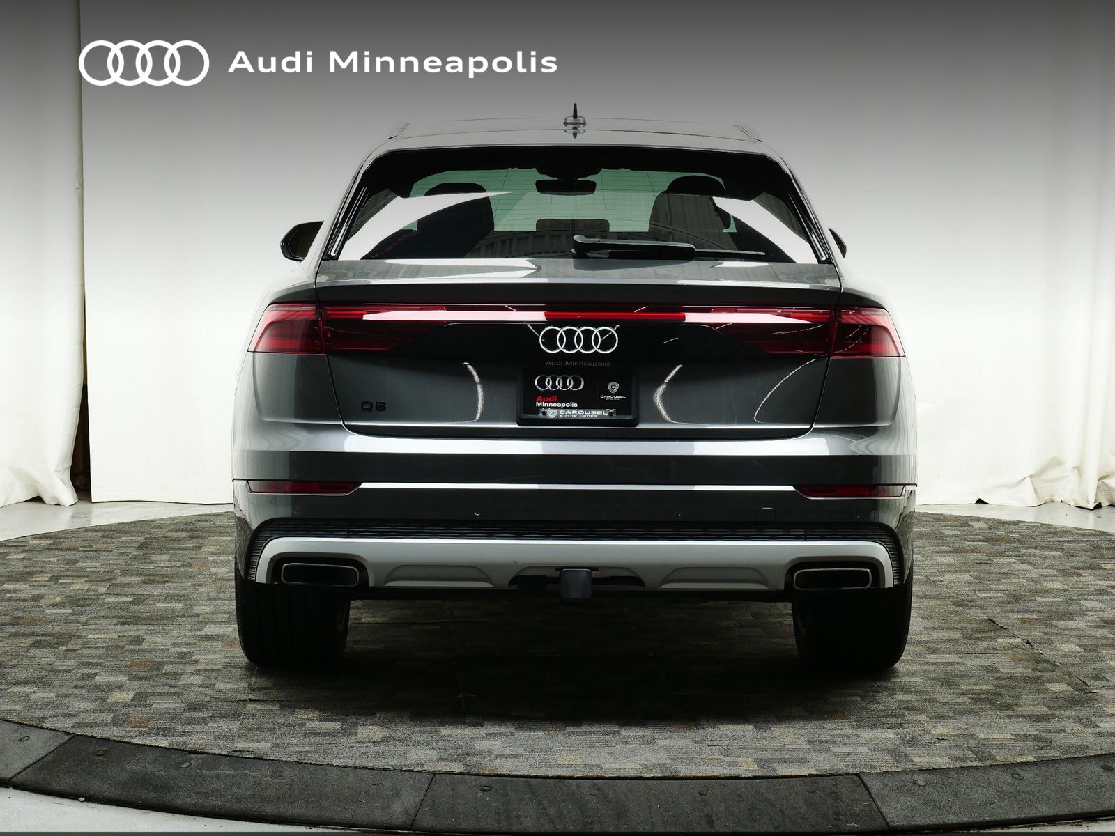 Thumbnail: 2025 Audi Q8 - 6