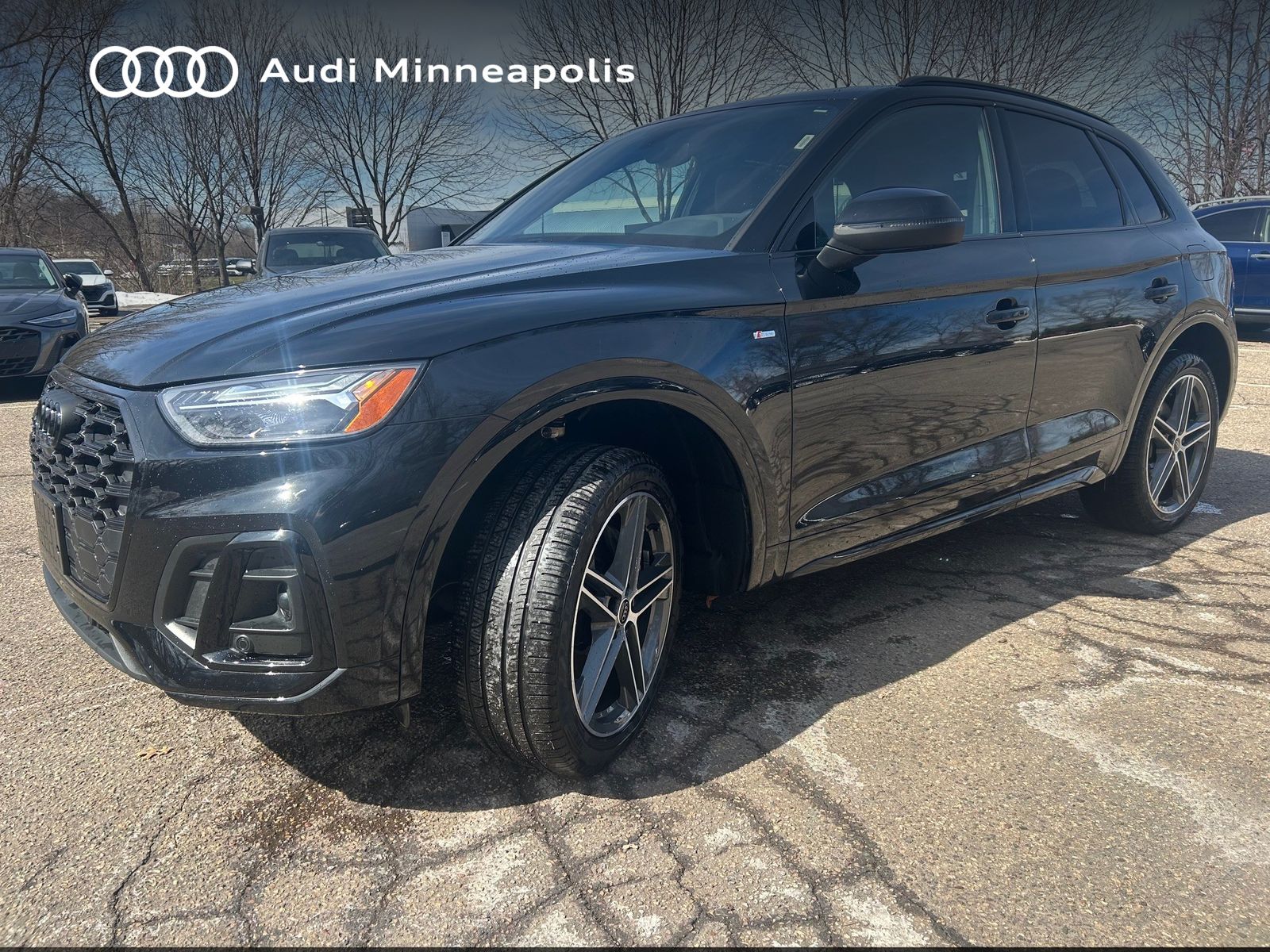 Thumbnail: 2023 Audi Q5 - 3