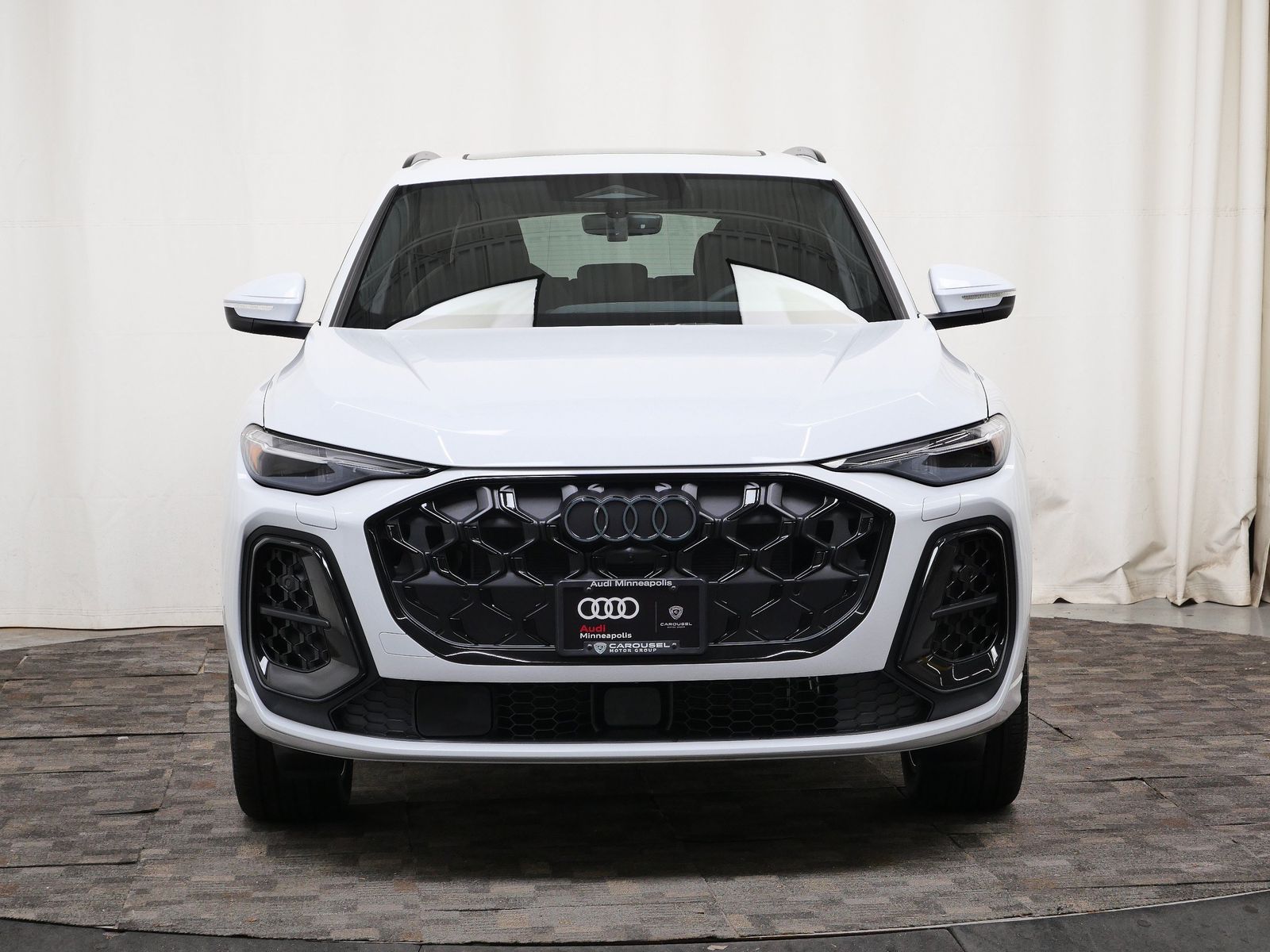 Thumbnail: 2026 Audi Q5 - 9