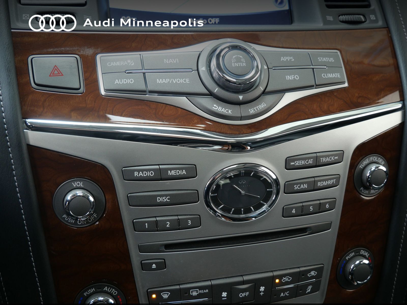 Thumbnail: 2018 INFINITI QX80 - 30