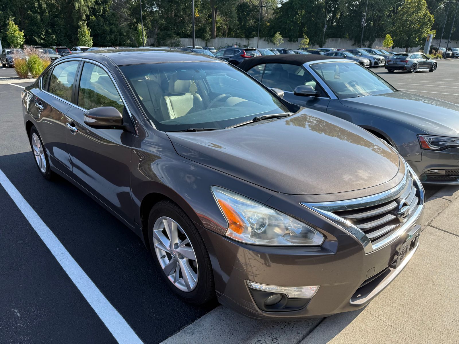 2014 Nissan Altima SL -
                  Golden Valley, MN