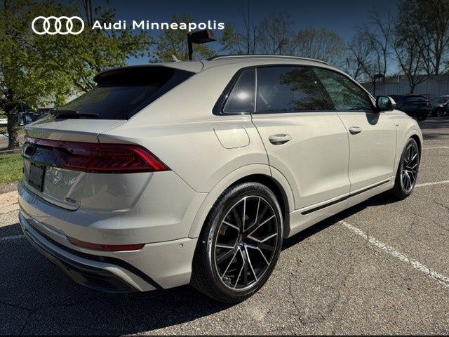 Thumbnail: 2023 Audi Q8 - 3