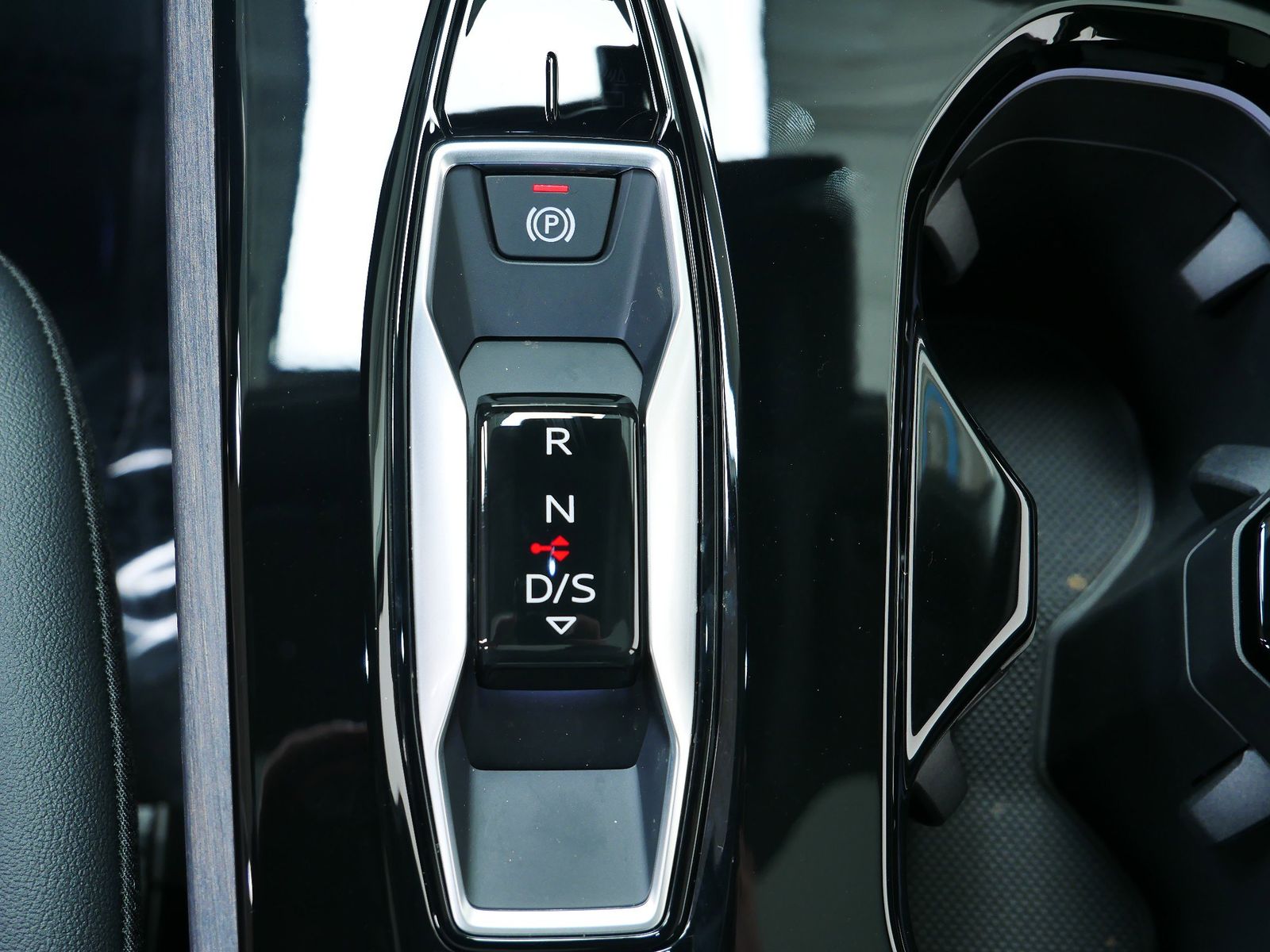 Thumbnail: 2025 Audi A5 - 15